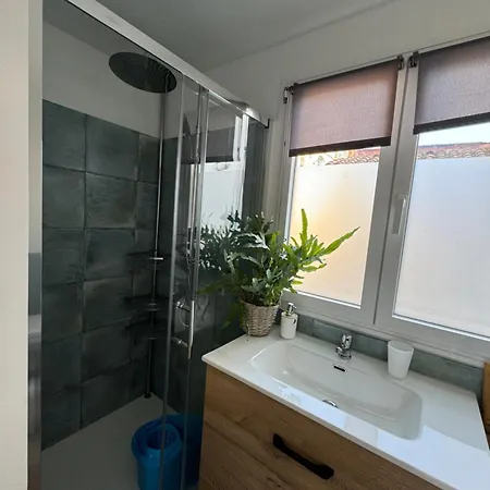 Poco Casa Figueres (Girona)